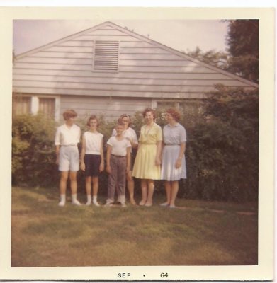 1964 Paula Bowman, Carol Woodman, Peter Culver, Nancy Culver, Carol Walbeck and Jill Walbeck Kattau.jpg