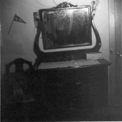 1964 Dresser in Dale's Bedroom.jpg