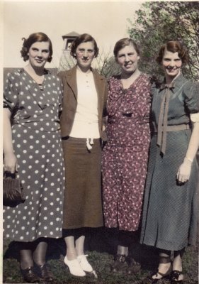 Alice, Arleen, Grace, & Lucille, daughters of Fred & Flora Randall .jpg