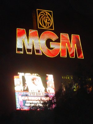 2003 Las Vegas MGM sign.JPG